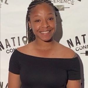 Meet your Posher, Erica